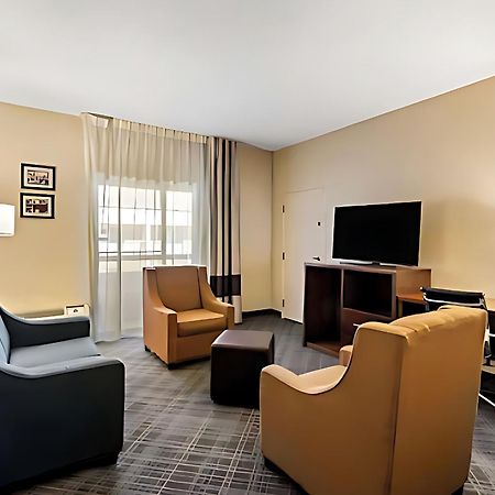 Comfort Inn Roswell-Dunwoody Екстериор снимка