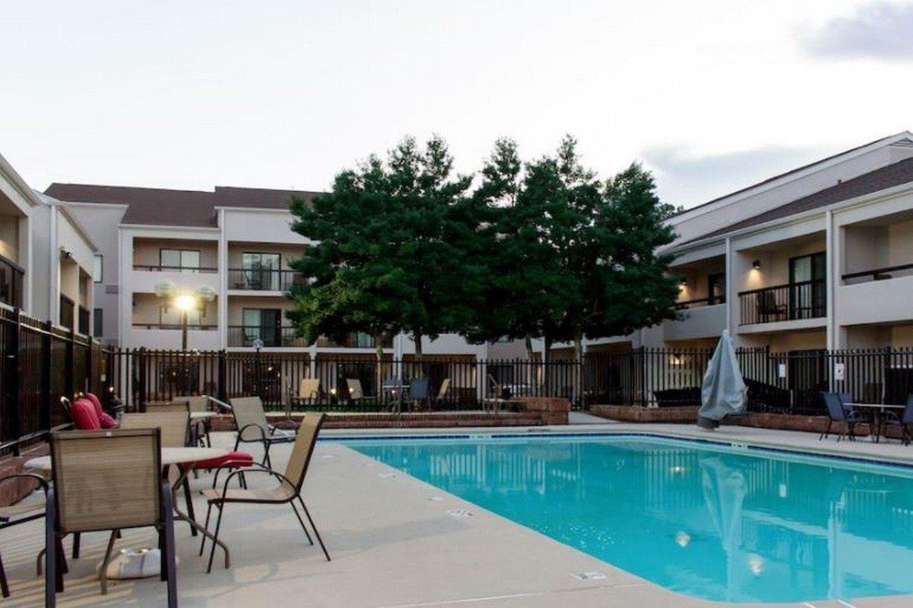Comfort Inn Roswell-Dunwoody Екстериор снимка