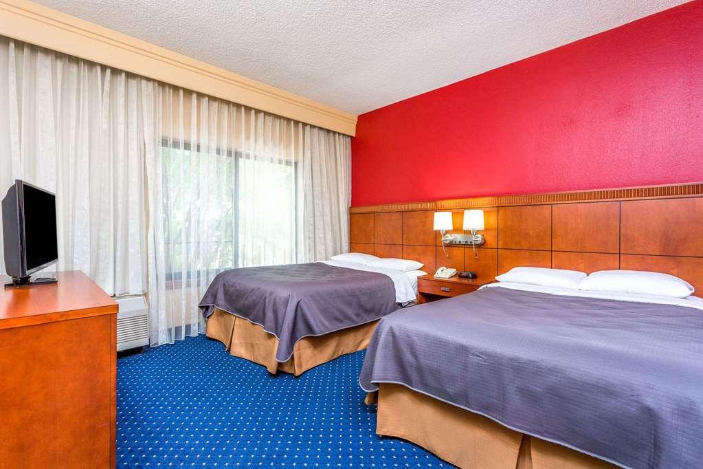 Comfort Inn Roswell-Dunwoody Екстериор снимка