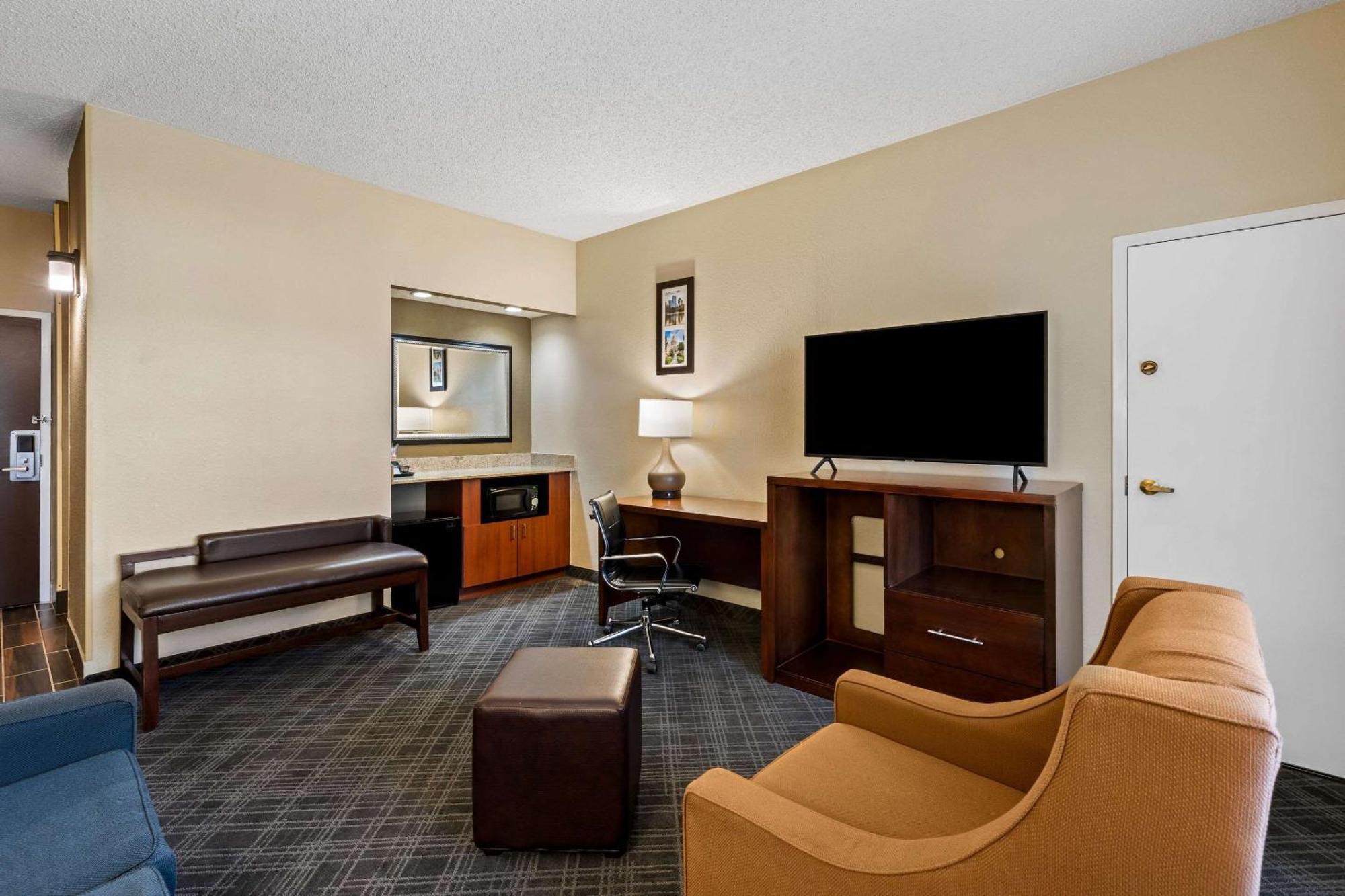 Comfort Inn Roswell-Dunwoody Екстериор снимка