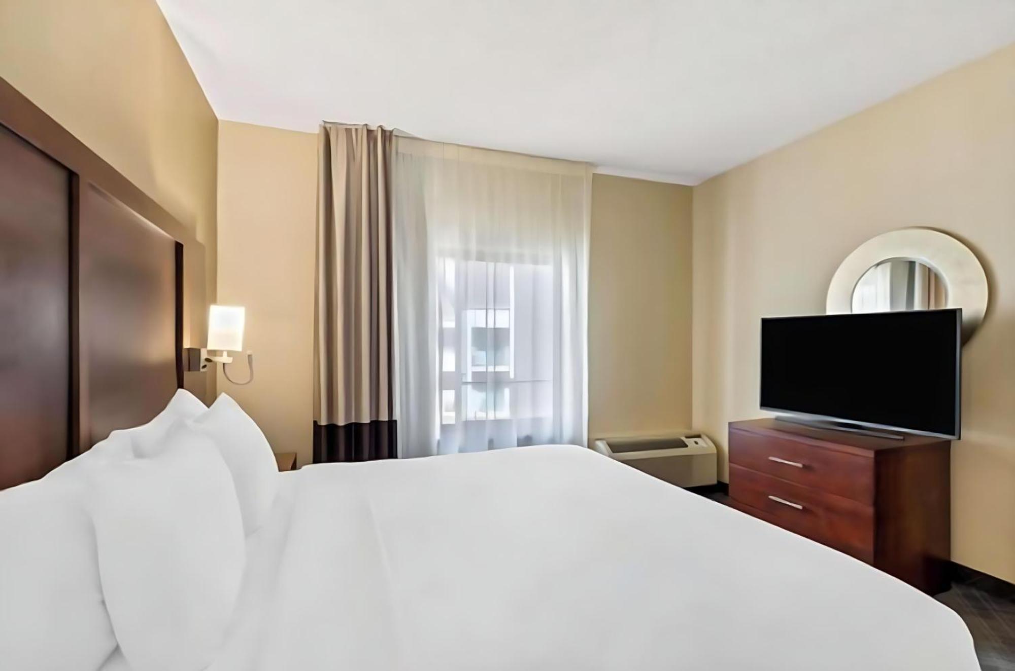 Comfort Inn Roswell-Dunwoody Екстериор снимка